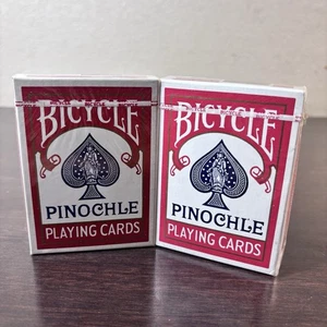 Due NUOVI mazzi di carte da gioco Pinochle Bicicletta d'epoca 48 Air Cushion - Rosso - Foto 1 di 8