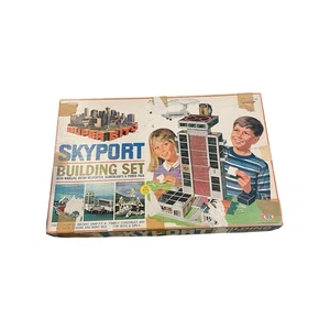 Vintage 1968 Ideal Super City Skyport Building Set NOT COMPLETE - Picture 1 of 9