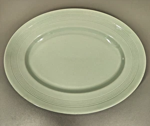 Plato para servir ovalado grande verde berilo Woods Ware vintage 35 cm X 27,5 cm - Imagen 1 de 9