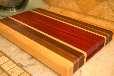 手工制作美国异国情调木材切割板,厚限量版,*有机饰面* — 第 1/4 张图片