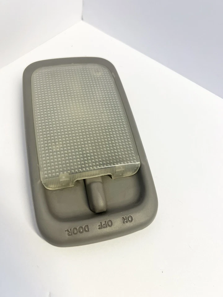 ✅2001-2005 Lexus IS300 верхний над головой купол лампа серый OEM - Изображение 1 из 4