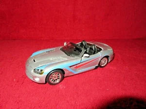 JUNKER DODGE VIPER SRT-10 1:24 BBURAGO OPENING DOORS - Picture 1 of 9