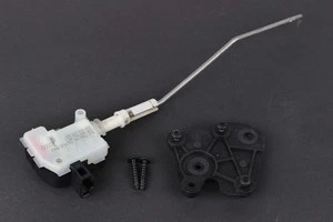 4B9962115C Original Audi A4 B6 8E Element Actuator Tailgate - Picture 1 of 5