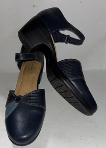 Clarks Emily Rae Damenschuhe Größe 8 schmale blaue bequeme Leder-Pumps Mary Janes - Bild 1 von 9