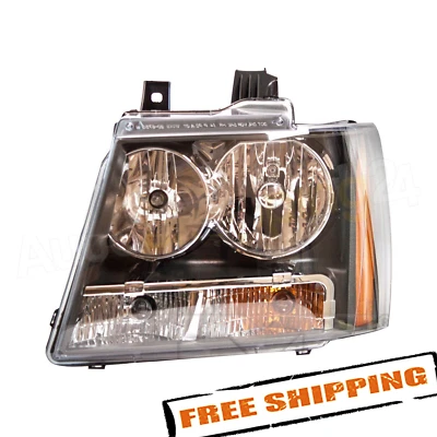 TYC 20-6756-00 Left Headlight Assembly for 2007-2014 Chevrolet Tahoe Foto 1 de 3