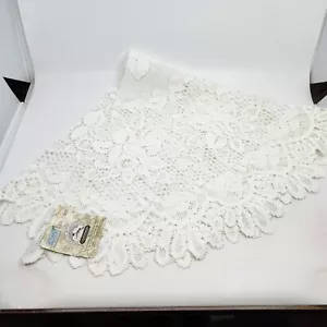 Vintage Damask White Oval Tablecloth 60" x 104" Elegant Style NIP NOS - Picture 1 of 12