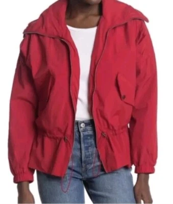 Chaqueta de nylon resistente a la lluvia marca Lucky talla XS USADA EN EXCELENTE ESTADO Foto 1 de 4