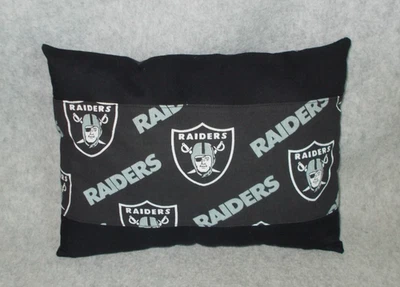 手工制作黑色足球拉斯维加斯突袭者队装饰汽车宿舍房车旅行枕头 — 第 1/4 张图片
