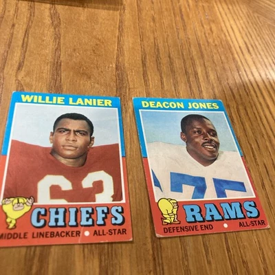 1971 Topps Deacon Jones # 209 / Willie Lanier # 114 HOF VINTAGE!! RAMS CHIEFS!! - Image 1 of 4