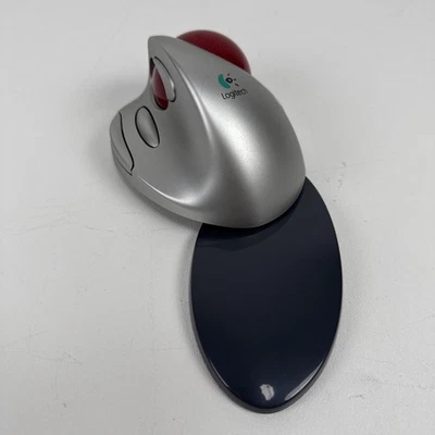 Mouse óptico Logitech sem fio TrackMan FX T-RA17 SEM RECEPTOR - NÃO TESTADO - Imagem 1 de 4