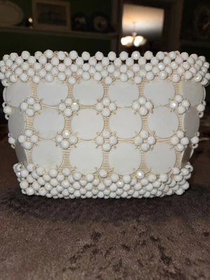 Vintage 1950s white beated purse - Image 1 of 4