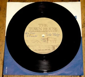 SISTER SLEDGE ~ HE'S JUST A RUNAWAY ~ UK TOWN HOUSE 2-SIDED ACETATE 7" 1981 CHIC - Picture 1 of 5
