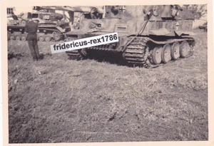 Foto elite schwerer deutscher Panzer Tank Typ Tiger Kennung 334 bei der Wiking - Bild 1 von 2