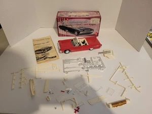 Vintage AMT 1962 Lincoln Continental Convertible Built Plastic Model - Picture 1 of 10
