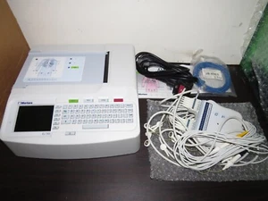Máquina electrocardiógrafa en reposo Mortara ELI 150C ECG + MORTARA AM12 AMxx - Imagen 1 de 8