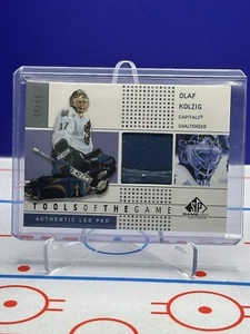 OLAF KOLZIG, CAPITALES 2002-03 SP JUEGO HERRAMIENTAS USADAS DEL JUEGO LED PAD #TG-OK - Imagen 1 de 3