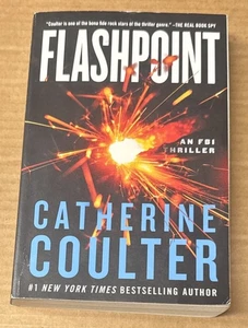 Flashpoint : An FBI Thriller by Catherine Coulter (2025, Trade Paperback, GOOD) - Foto 1 di 1