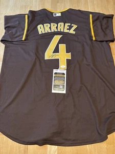 Camiseta deportiva firmada por Luis Arraez autografiada de los Padres de San Diego. Certificado de autenticidad JSA - Imagen 1 de 3