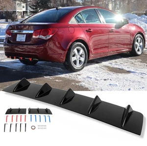 Kit de carrocería de 5 aletas difusor parachoques trasero negro brillante para Chevrolet Cruze Lip Shark - Imagen 1 de 15