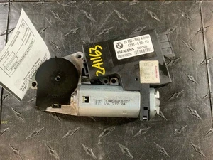 02-05 BMW 745I Sunroof Motor - Picture 1 of 2