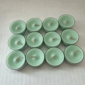 PARTYLITE UNIVERSAl VANILLA MINT TEALIGHT 12 COUNT V04629 - Picture 1 of 4