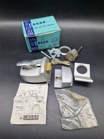 Vintage Boxed Legge Rim Latch With Keys Complete England Cover