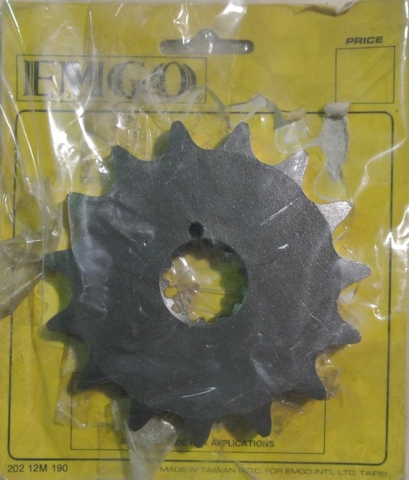SUZUKI GS750 / GS1100 FRONT SPROCKET OEM 27511-49001 (15Th) Foto 1 de 1