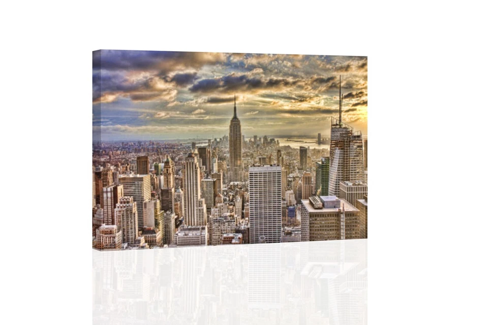 New York Skyline - CANVAS OR PRINT WALL ART - Image 1 of 2