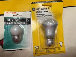 GE Soft White Spotlight 40 Light Bulb R16 & Sylvania 7-1/2w Utility Light #3026 - Picture 1 of 3