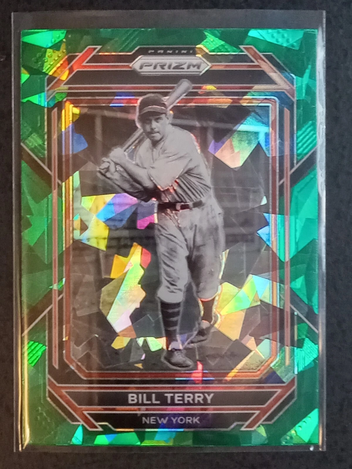 Bill Terry 2023 Panini Prizm Green Ice Prizm No.185 New York Giants