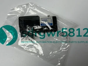 1PCS New Festo MYH-5/2-2,3-LED-SA Battery Valve MYH-5/2-2.3-LED-SA - Picture 1 of 4