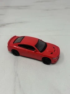 Greenlight GL Muscle 16 2016 Dodge Charger SRT Hellcat Muscle Car - Picture 1 of 5