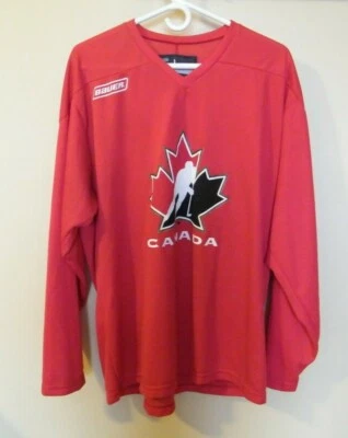 TEAM CANADA / BAUER /  HOCKEY JERSEY. SIZE LARGE. - Image 1 of 4