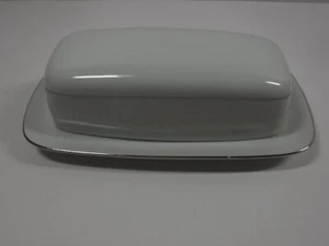 Southwicke Porcelain China White Lace w/Silver Trim Butter Dish - Picture 1 of 6