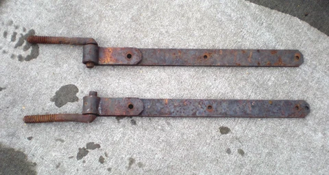 SALE 2 Heavy 23.5" Primitive Antique Cast Iron Barn Door Hinges Cottage Chic Cover