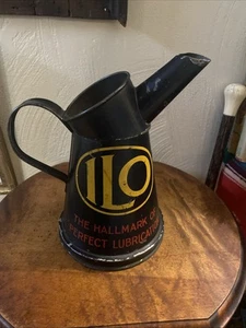 Lubricantes vintage W.B Dick y escudo real. Jarra de lata de aceite de cuarto de galón de la OIT. BONITO sin limpiar - Imagen 1 de 23