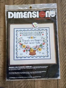 Dimensions 1984 Stamped Cross Stich Kit Friends Are Flowers Sampler #3047 - Picture 1 of 7