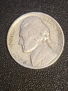 1938 D JEFFERSON NICKEL - 5 Cents - FREE SHIPPING - Picture 1 of 2