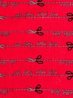 Tijeras pequeñas de novedad. Corte a lo largo de línea punteada por Fabric Traditions en rojo - por comprar Foto 1 de 4