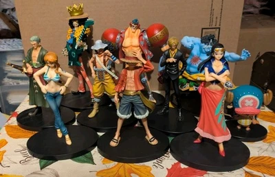 One Piece Time Skip Straw Hat Pirates Banpresto Figure Set - Image 1 of 4