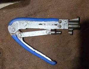 Crimping Tool - Picture 1 of 4