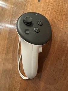 Meta Oculus Quest 3, 3s VR/Genuine “LEFT” Controller ONLY - Picture 1 of 5