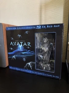 Avatar Collectors Edition with Jake Sully Figure (Blu-Ray) - Picture 1 of 5