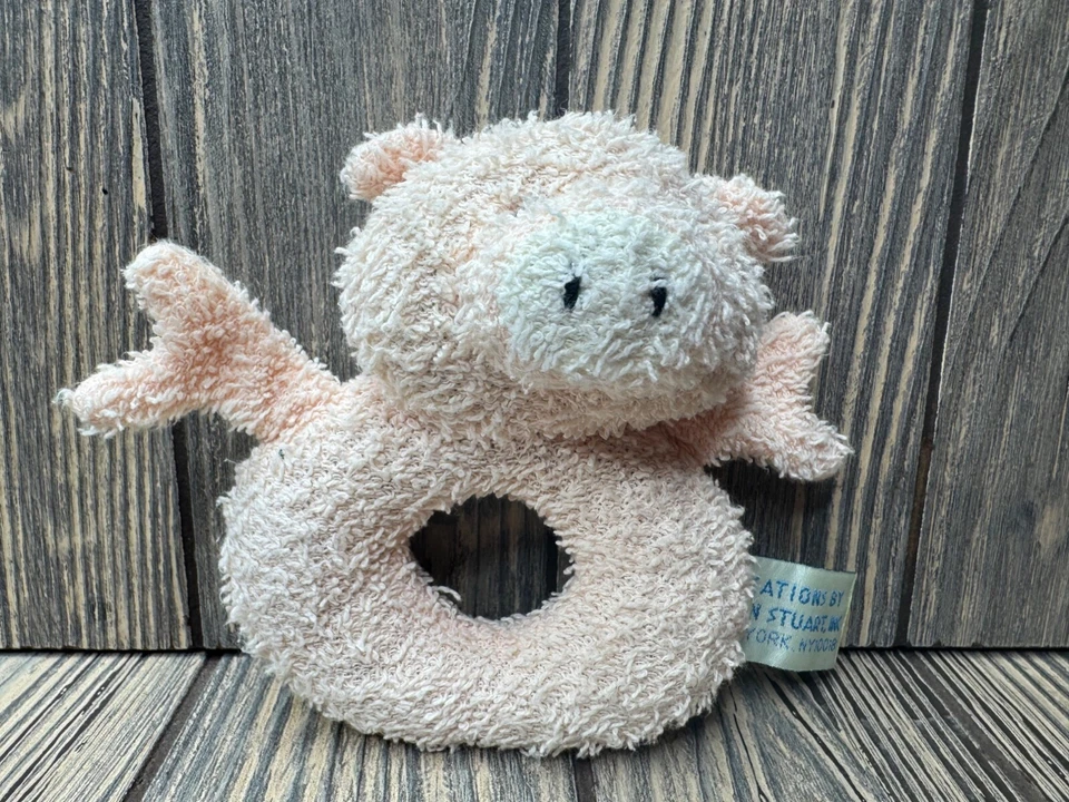 Мягкая плюшевая мягкая розовая игрушка поросенок с кольцом погремушка игрушка от Manhattan - Изображение 1 из 4