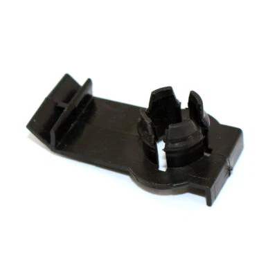Window Regulator Clip for BMW X5 E53 ALL MODELS 2000-2006 Front Left = Right - Image 1 of 4