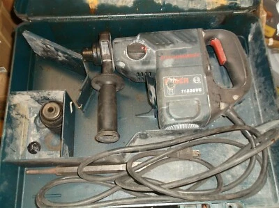 Bosch SDS-plus 1-1/8" 120V Rotary Hammer missing hammer head (11236VS) - Image 1 of 4