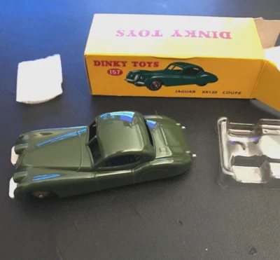 m Dinky Toys - Jaguar XK120 Coupé  (Riedizione MATTEL-DE AGOSTINI) - Immagine 1 di 4