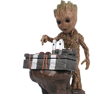Statue Figurine GROOT 17 cm scène de la bombe Marvel Les gardiens de la galaxie - Imagen 1 de 3
