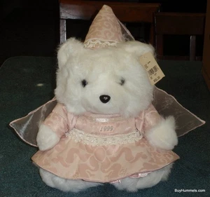 1999 Dayton Hudson Neujahr weißer Bär Plüsch pfirsichrosa Prinzessin Kleid 12 Zoll GESCHENK - Bild 1 von 4