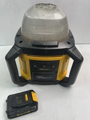 DEWALT DCL074 BRIGHT WORK LIGHT (E90003999) - Image 1 of 4